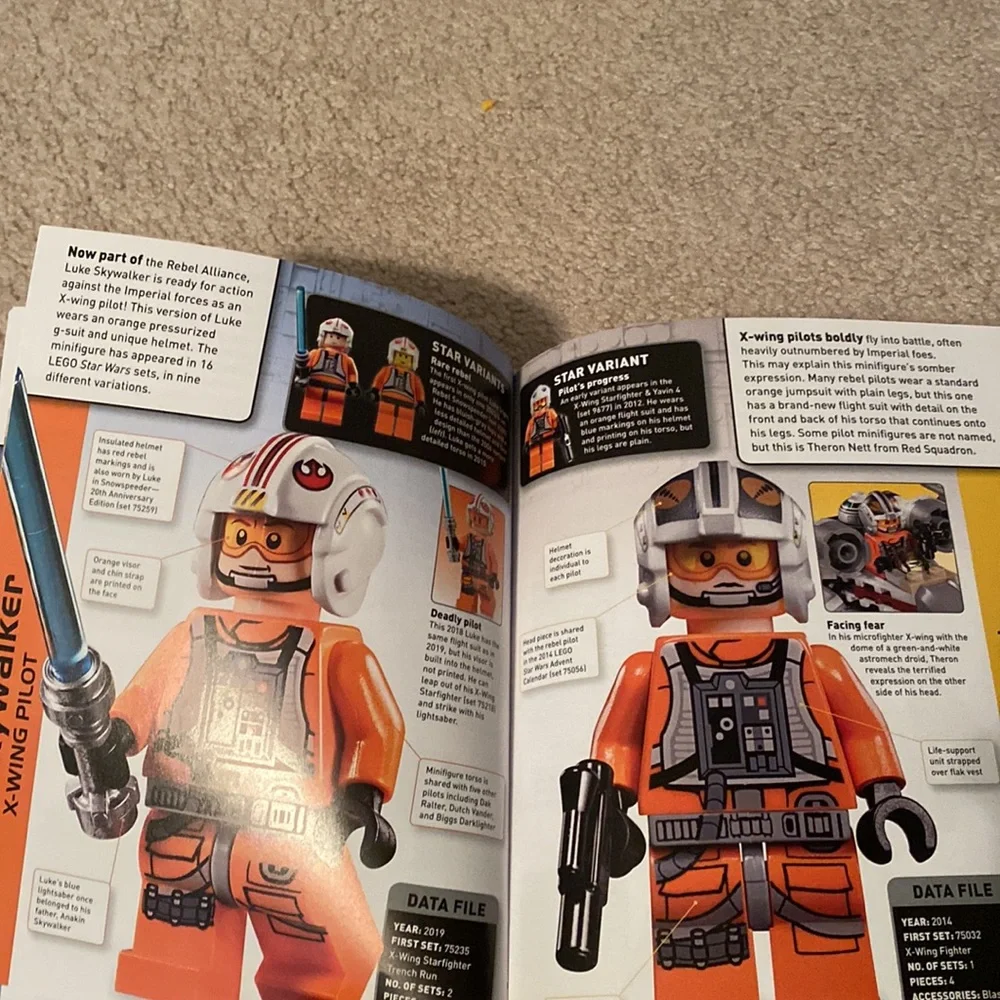 Lego Star Wars Character Encyclopedia Book - Picture 3 of 3